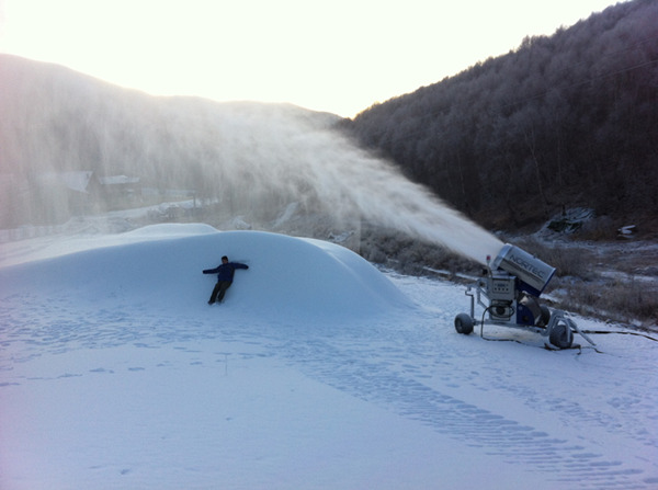 造雪机