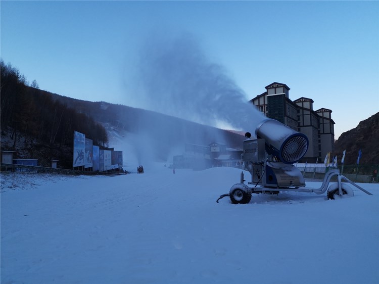 造雪机